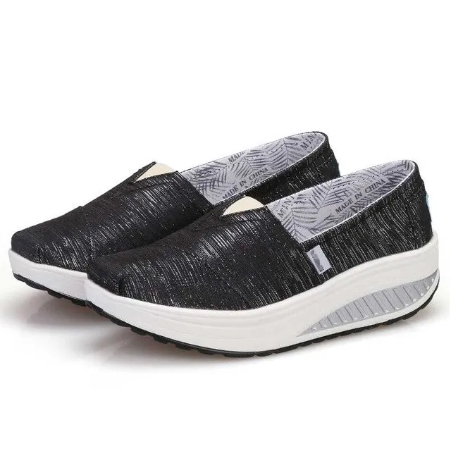 Begonia Women's Platform Shoes