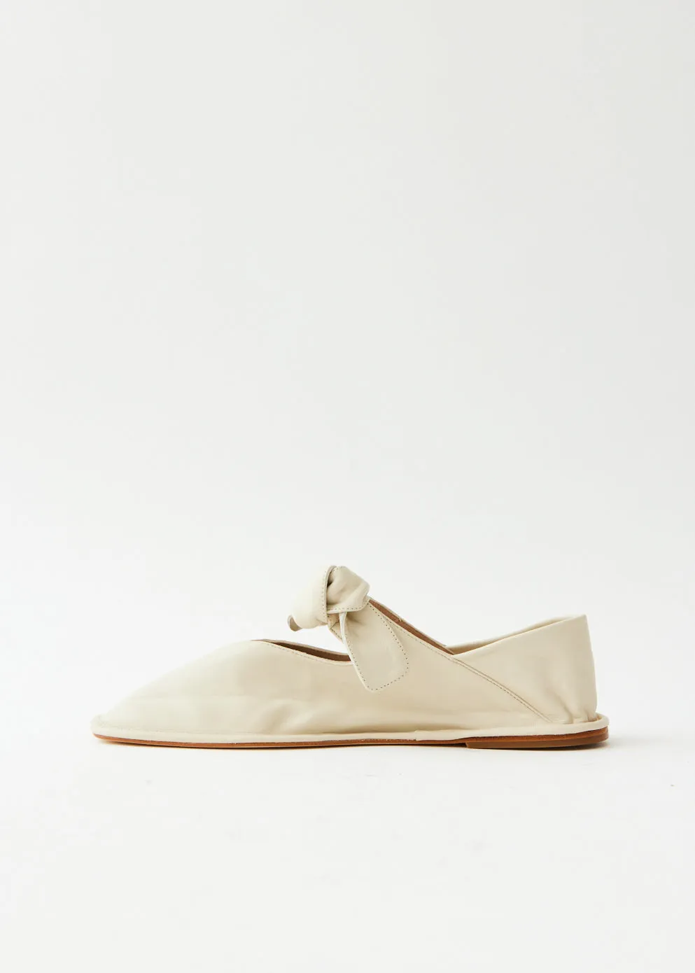 Llasada Flats