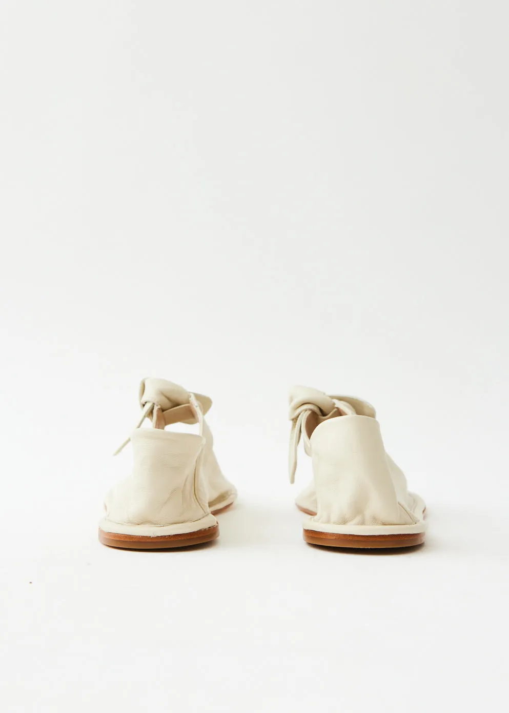 Llasada Flats