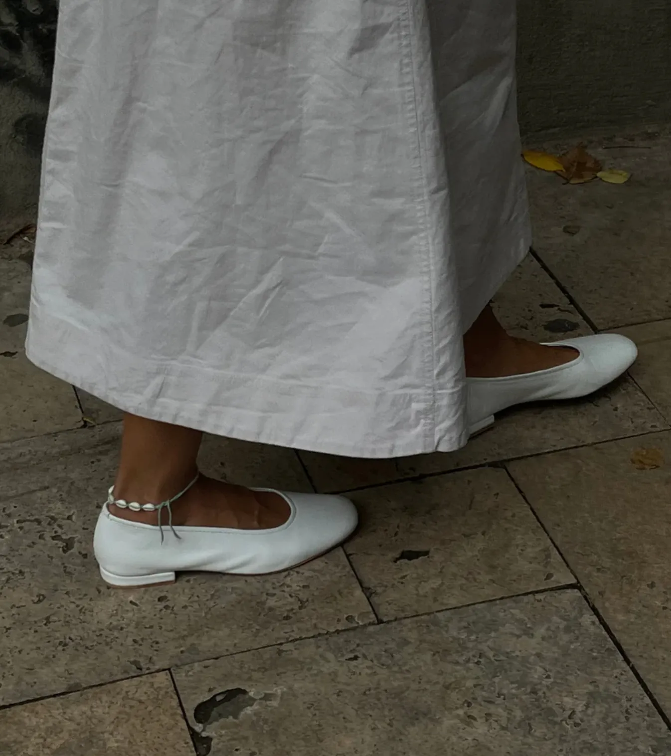 Margot flats white