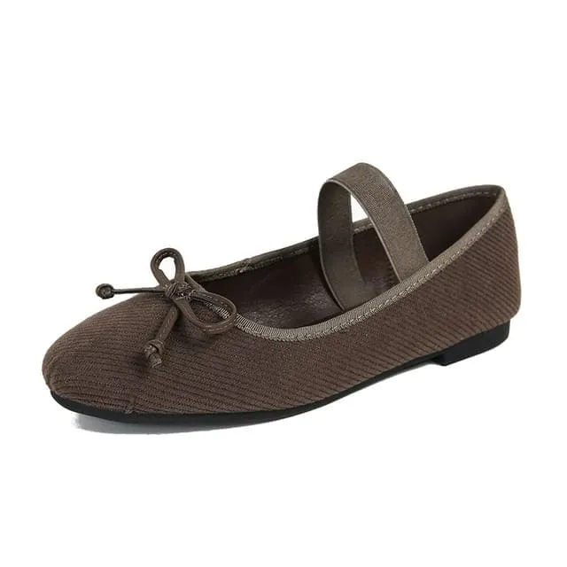 Plain Bow Accent Mary Jane Flats